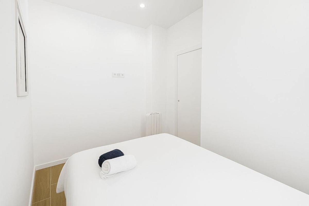 Comodo En Climatizado Apartment Madrid